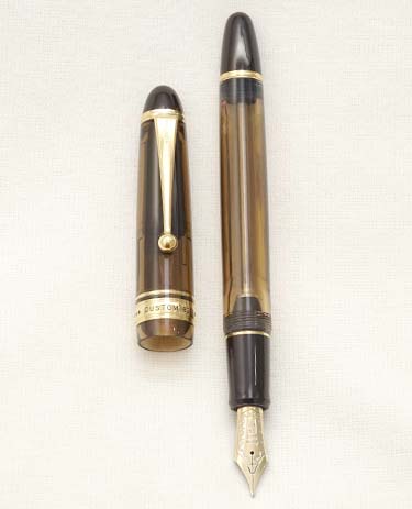 Bút máy Pilot Custom 823 Amber 14K B