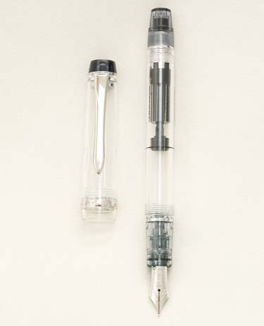 Bút máy Pilot Custom Heritage 92 Clear Demonstrator 14K M