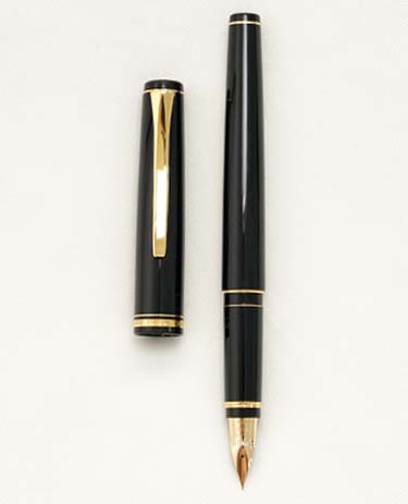 Bút máy Pilot Elabo Falcon Black 14K SF