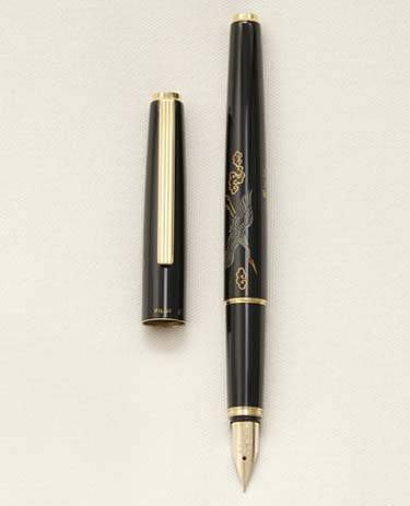 Bút máy Pilot Namiki Art Craft Maki-e Flying Crane 14K F