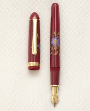 Bút máy Platinum 3776 Century Balance Wine Red Maki-e Flower Steel F