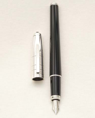 Bút máy S.T. Dupont Fidelio Black Lacquer & Palladium Plated 14K M 