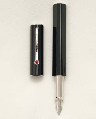 Bút máy S.T. Dupont Mon Karl Lagerfeld Black Lacquer & Palladium Steel F