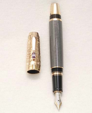 Bút máy Montblanc Boheme Pirouette Lilas 18K M