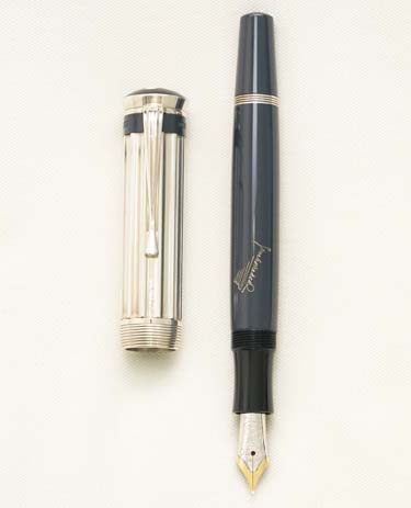 Bút máy Montblanc Meisterstuck Charles Dickens Special Edition 18K F