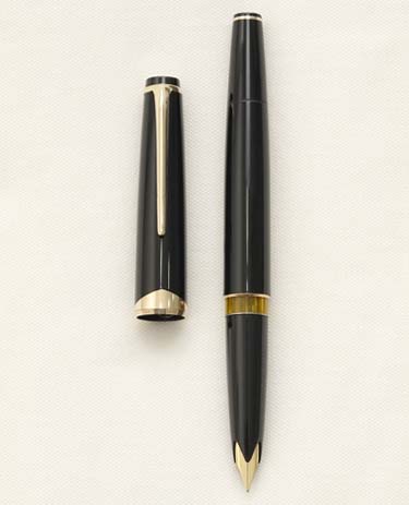 Bút máy Montblanc Meisterstuck No 14 Black Resin 14K F