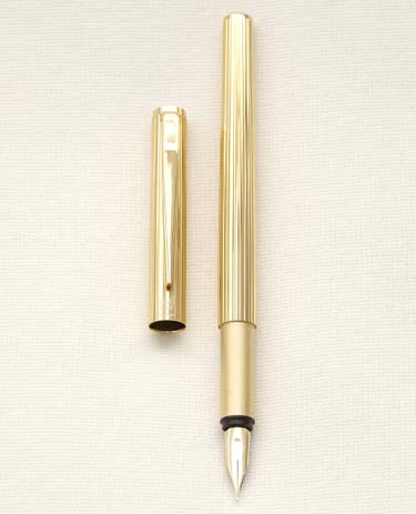 Bút máy Montblanc Noblesse Slimline Gold Plated 14K F