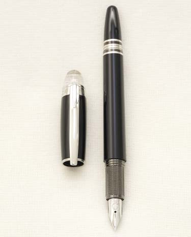 Bút máy Montblanc Starwalker Platinum Resin 14K F