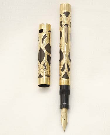 Bút máy Sheaffer Lever Filler Gold Filled Overlay with Filigree Design 14K F