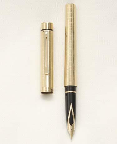 Bút máy Sheaffer Targa 1007 Gold Plated Geometric 14K F